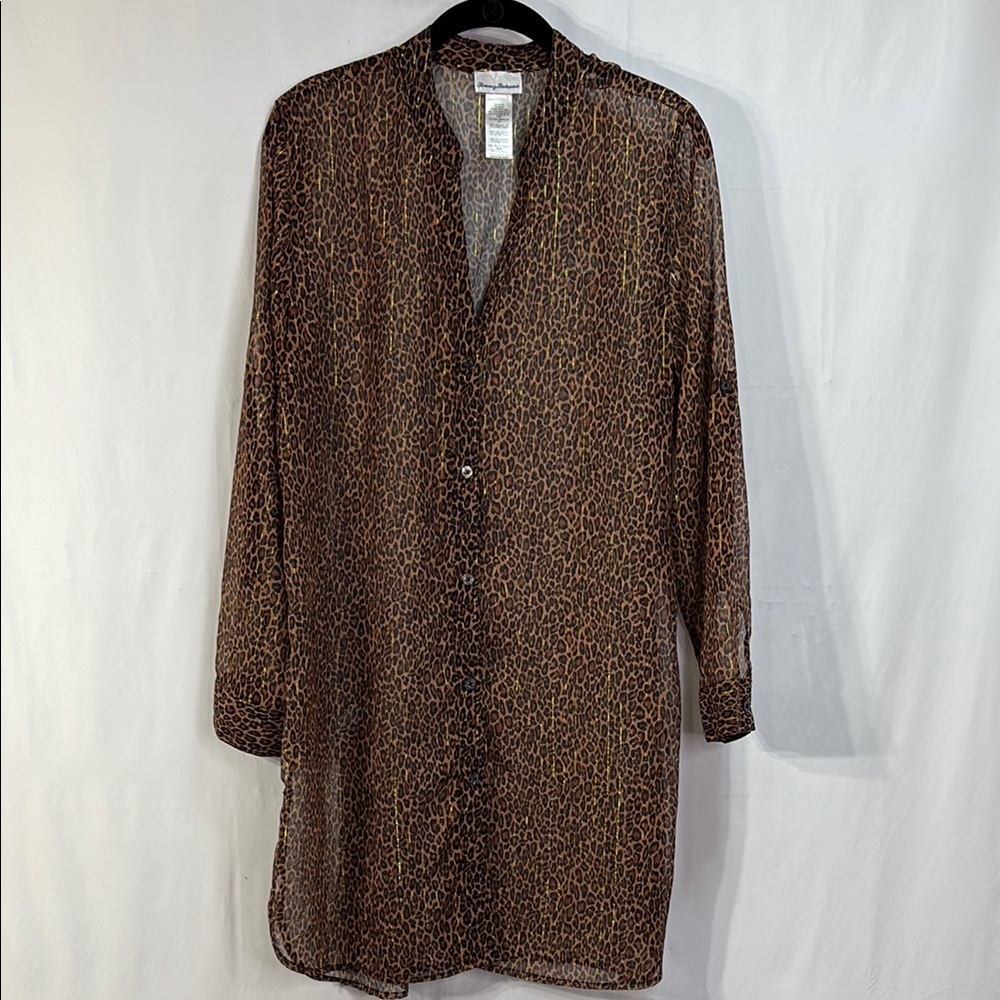 Classic, sexy - with a slice of edge. Chic leopard coverup. Pristine.